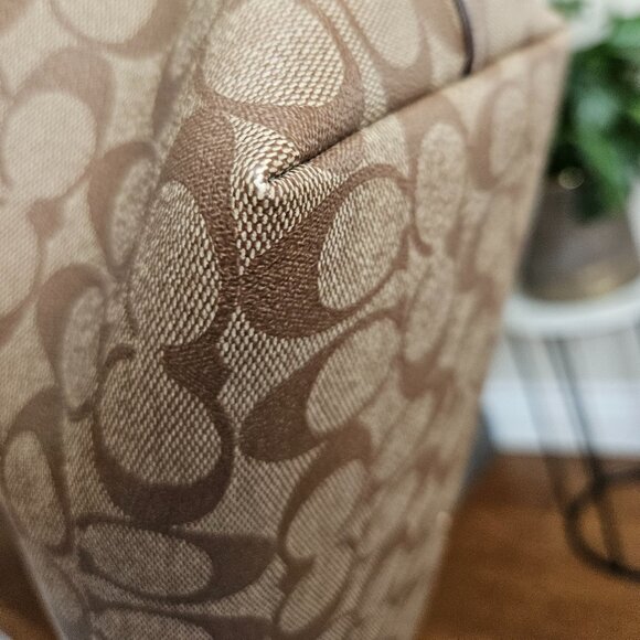 Coach Zippered Tote Bag in Signature Print - Picture 11 of 16